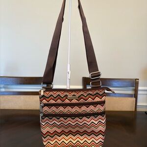 Baggallini Chevron Crossbody/Shoulder Bag